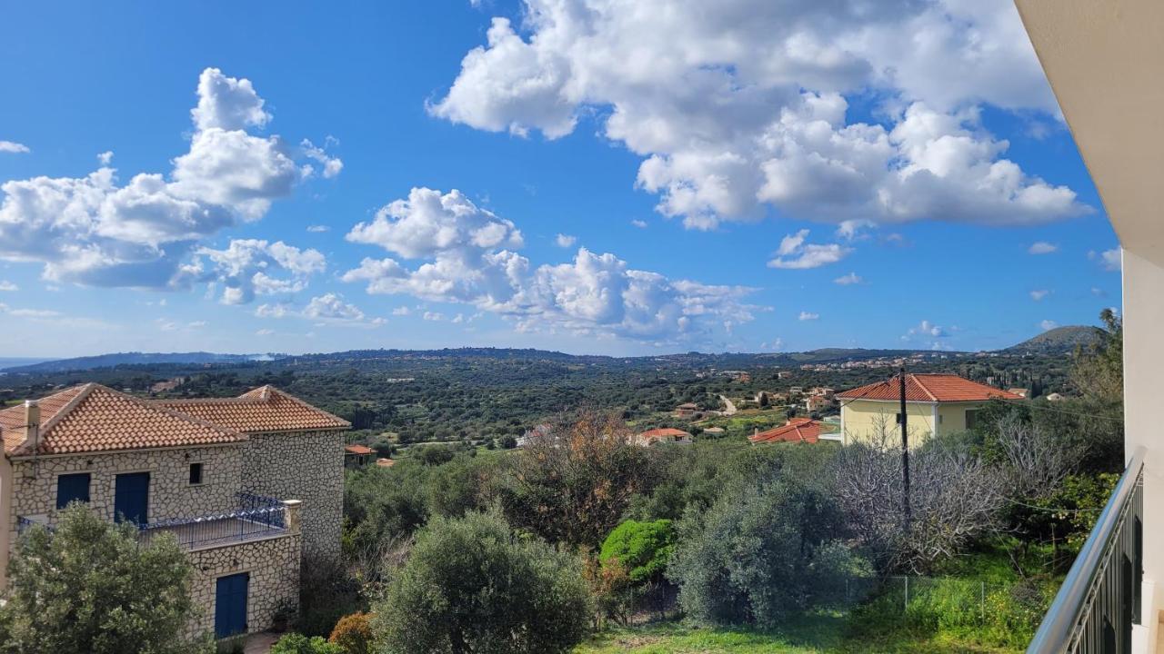 Evangelia's - 3 Bedroom Sea View Argostoli (Kefalonia)